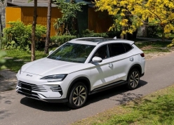 Những lưu ý quan trọng người dùng Việt cần biết khi sử dụng xe hybrid sạc ngoài