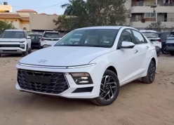 Cận cảnh Hyundai Accent 2026 tại đại lý: Nâng cấp cả về ngoại hình lẫn trang bị