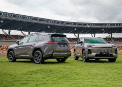 Toyota RAV4 thế hệ mới chốt giá tại Đông Nam Á: 'Lột xác' toàn diện, 2 bản đều là hybrid