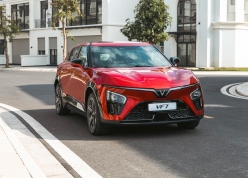 VinFast VF 7 lần đầu vượt Mazda CX-5 để trở thành mẫu SUV hạng C bán chạy nhất tháng 3/2026