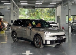 SUV cỡ lớn Lynk & Co 900 sắp bán tại Việt Nam: Giá dự kiến khoảng 3 tỷ đồng, máy hybrid mạnh hơn 700 mã lực