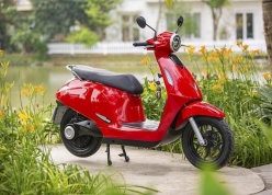 Điểm mặt những mẫu xe máy điện cốp 'khủng', sạc một lần đi được hơn trăm km