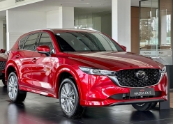 Mazda CX-5 vượt mặt VinFast VF 7, trở lại ngôi đầu SUV hạng C tháng 4/2026