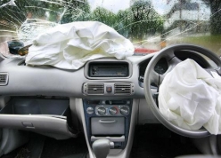Vẫn còn hơn 50.000 xe tại Việt Nam cần xử lý trong chương trình triệu hồi túi khí Takata
