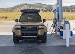 Toyota Land Cruiser 2025 dùng hệ truyền động hybrid, nhưng mức tiêu hao nhiên liệu lại gây bất ngờ