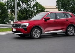 Ford Territory Platinum bất ngờ xuất hiện trên đường phố Việt, hé lộ loạt nâng cấp đáng chú ý
