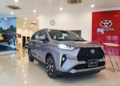 Toyota Veloz Cross nhận ưu đãi tới hơn 100 triệu đồng tại đại lý