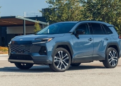 Bán 5,39 triệu xe trong nửa đầu 2026, Toyota tiếp tục thống trị thị trường ô tô toàn cầu