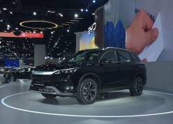 Đại lý báo nhận cọc BYD Sealion 5: SUV hybrid cắm sạc ngang cỡ CX-5, giá tạm tính hơn 700 triệu đồng