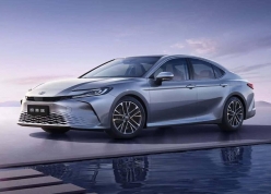 Toyota Camry 2027 ra mắt gần Việt Nam: Nâng cấp mạnh nội thất, màn hình lớn như laptop
