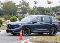 Đại lý mạnh tay giảm giá Honda CR-V bản hybrid trong tháng 9 