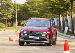Thế hệ mới đã trình làng, Hyundai Tucson đời cũ vẫn bán chạy