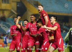 Không ra sân, Đình Bắc cùng CAHN vô địch lượt đi V-League