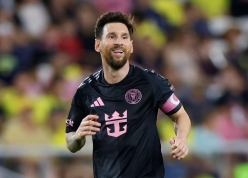 Inter Miami ra mắt 'long bào' mới cho Messi
