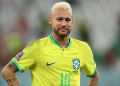 Neymar lại chấn thương, khả năng lỡ hẹn tuyển Brazil