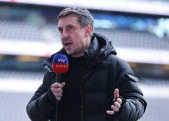 Gary Neville: 'Arsenal sa sút phong độ trầm trọng trước Man City'