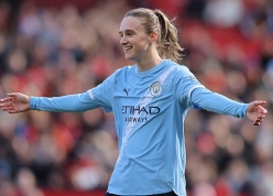 Bỏ xa Arsenal, Man City cách chức vô địch Ngoại hạng Anh '1 milimet'