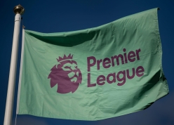 NÓNG: Sau Leicester, thêm một đội từng chơi tại Ngoại hạng Anh nguy cơ bị trừ điểm