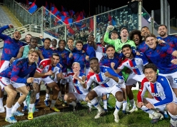 Đại thắng 4-2, Palace vào bán kết Conference League