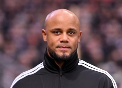 Vô địch Bundesliga, HLV Bayern lập tức bán nhà