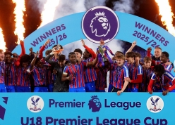 Đánh bại MU, đội của HLV Alonso vô địch Ngoại hạng Anh