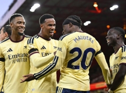 Arsenal chính thức đi vào lịch sử bóng đá châu Âu, bỏ xa các đội khác