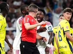 Vinicius nhận thẻ đỏ, Real Madrid vẫn thắng đầy bản lĩnh ở La Liga