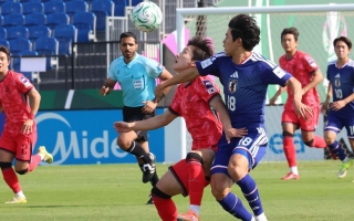 Báo Hàn Quốc: 'Chúng ta không còn là số 1 châu Á'