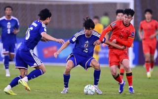 CĐV Trung đồng loạt phản ứng khi thua đậm U23 Nhật Bản ở chung kết