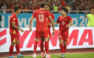 CĐV Thái Lan chỉ thẳng kết quả chung kết gặp Việt Nam tại AFF Cup