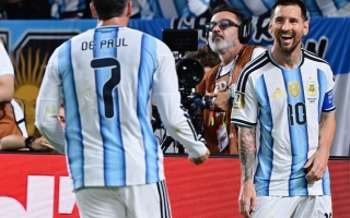 'Anh 7' lần đầu tiên làm chuyện khiến Messi cực hạnh phúc