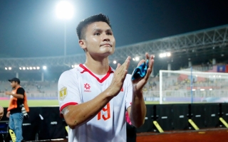 Quang Hải vào sân và khiến Malaysia trả giá cực đắt