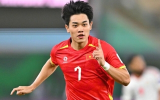 Đình Bắc lên tiếng sau khi vượt cầu thủ Trung Quốc giành giải tại AFC