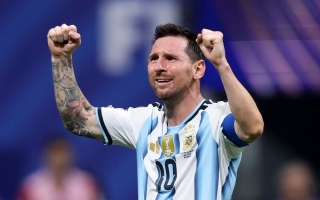 Hậu vệ tuyển Anh lên tiếng về cơ hội để đời được đấu với Messi
