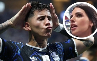 Bạn gái tiết lộ về màn ăn mừng gây bão của Enzo Fernandez