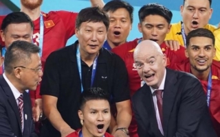 HLV Kim Sang Sik: 'Chủ tịch FIFA muốn thấy Việt Nam đá World Cup'