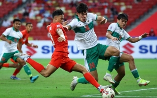 Báo Indonesia lo đội nhà tái diễn 'vận đen' trước Singapore