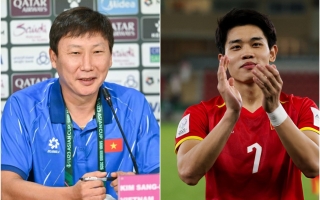 HLV Kim Sang Sik giấu thông tin của Đình Bắc với phóng viên Trung Quốc