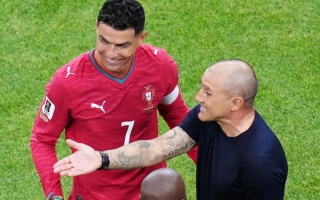 HLV Uzbekistan chỉ ra điều đáng sợ nhất của Ronaldo
