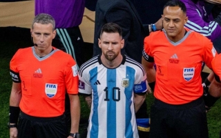 FIFA báo tin vui về trọng tài cho Argentina trước đại chiến ĐT Anh