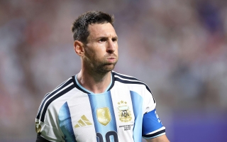 NÓNG: Argentina bị tố bê bối tài chính trước bán kết World Cup