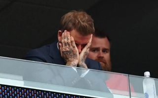 Beckham 'ôm mặt' thất vọng khi Harry Kane bỏ lỡ khó tin ở trận Anh vs Ghana