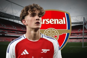 Thần đồng 15 tuổi đang 'gây sốt' tại Arsenal