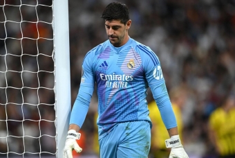 Courtois lại gây ồn ào ở Madrid