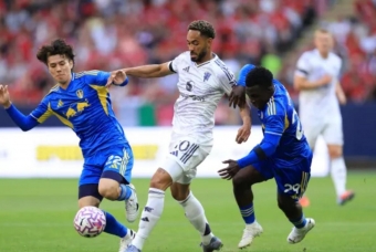 Trực tiếp MU 0-0 Leeds United: Hết hiệp 1