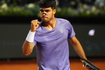 Alcaraz, Zverev vào vòng 1/8 Rome Masters