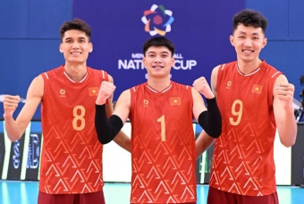 Trao giải tập thể, cá nhân chặng 1 bóng chuyền nam SEA V.League 2025: Việt Nam giành HCĐ