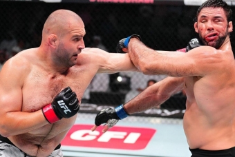 UFC thanh lí ngôi sao hạng nặng có thành tích 'khủng'