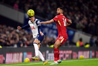 Trực tiếp Tottenham 0-0 Liverpool: Tấn công mãn nhãn