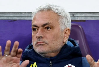 Galatasaray khởi kiện hình sự đối với HLV Jose Mourinho